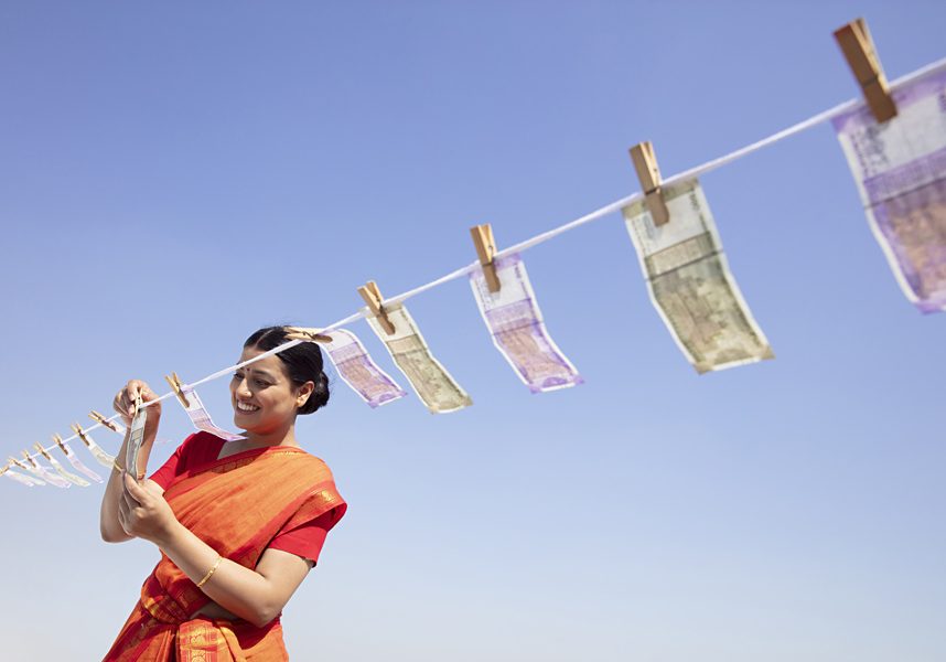 #InternationalWomensDay: Why Do Women Need Financial Freedom?