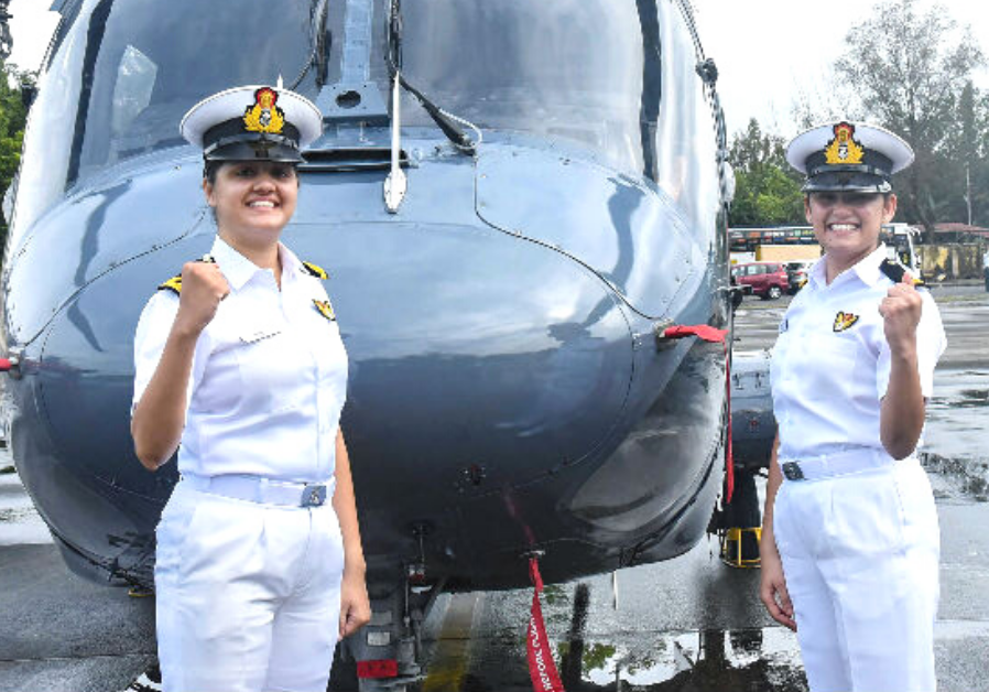 Indian Navy Day_ Meet The First Women Combat Aviators To Be Deployed On Warships!